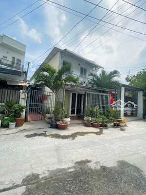 bán gấp nhà 2 tầng có dòng tiền vừa ở vừa cho thuê - hxh 8m lê văn lương - ngang 6m