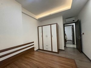 cần cho thuê 3pn 2wc 75m2 q7 boulevard - đủ nội thất - trống sẵn ở liền 14 triệu/tháng
