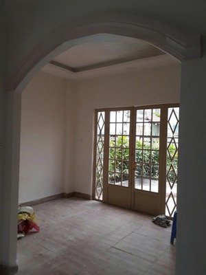 bán nhà 2 mặt tiền phường linh tây vị trí đẹp, có sân vườn