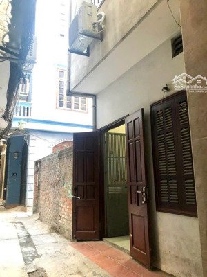 hiếm - nhà 2 mặt ngõ, cầu giấy, kinh doanh, 52m x 4 tầng, 11.3 tỷ