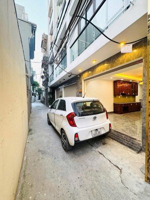 bán nhà phố nguyễn văn linh 40m² 6 tầng thang máy ô tô đỗ cửa giá chỉ 8,8 tỷ