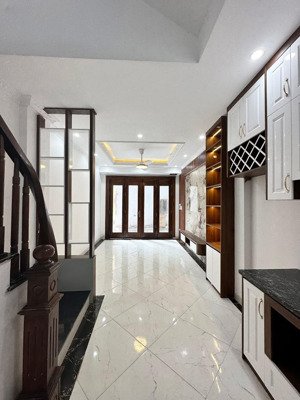 nhà đẹp bùi xương trạch - 6 tầng - ngõ thông- thiết kế hiện đại - ở luôn