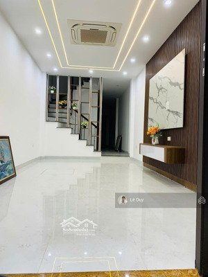 bán nhà 48m2 x 5 tầng thang máy, phố trung kính, ngõ oto, full nội thất. giá 15,5 tỷ. quận cầu giấy