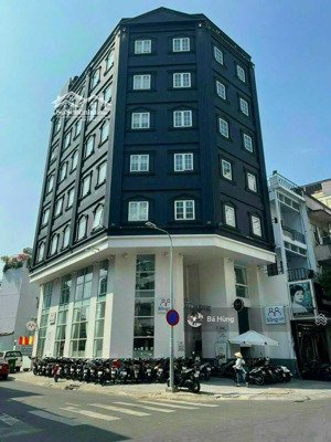 bán gấp tòa chdv đường trường chinh. dt: 10.5 x 35m. hầm 7 tầng. hđt: 150 tr/tháng. giá 35.9 tỷ tl