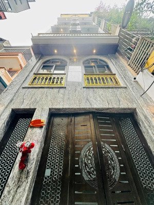 căn hộ ccmn ngã tư sở - thanh xuân - 20p kk - dòng tiền 95tr/tháng - ngõ rộng thoáng - gần phố