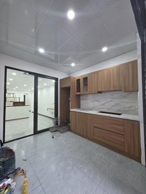 bán nhà thượng thanh,40m,mới tinh,phun nội thất,chỉ 2xty