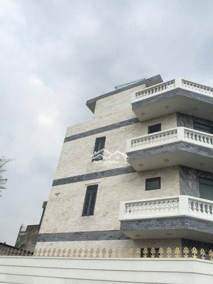 bán nhà riêng tại d2, long bình, thủ đức, 7,6 tỷ, 135,6m2