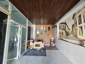 bán nhà bình thạnh - diện tích lớn - đường rộng rãi xe tải quay đầu - công viên rộng. 18.5 tỷ