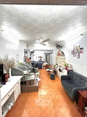 cần bán! căn tập thể vĩnh hồ, đống đa, nhà mới, thoáng, kinh doanh đỉnh, vị trí đẹp 80m2