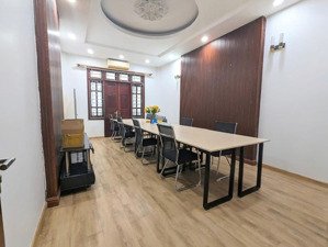 bán nhanh đấu giá mậu lương 60m2, 5 tầng vỉa hè thênh thang hơn 15 tỷ