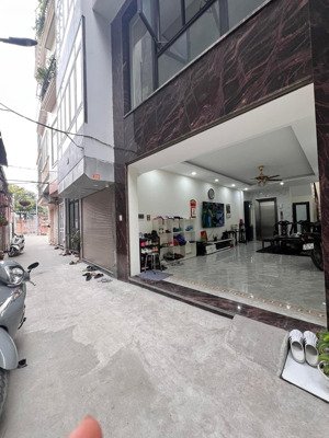 bán nhà dân xây cổ linh, hồng tiến, tư đình 42m2 6 tầng thang máy, full nội thất, oto