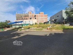 lô góc 2 mặt tiền, 305m2, sát đh duy tân, gần bến xe chỉ 12.2 tỷ hoà nam 9, liên chiểu.