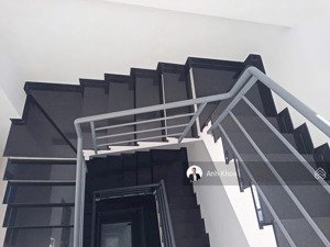 hxh vip tôn thất tùng, q1-ô tô 2 chiều, hẻm thông, 5 tầng, hđt 70tr/th, gần bến thành & bùi viện.