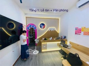 bán nhà trần quốc hoàn, dt40m, mt4m, 6 tầng, phân lô bàn cờ, ô tô tránh, kinh doanh