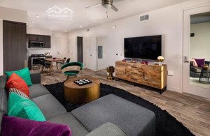 mặt ngõ lớn sát đường to trường chinh 70m2 x 7 tầng mặt tiền 5,3m giá 19 tỷ thang máy