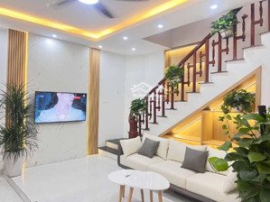 bán nhà la phù hoài đức 39m2 cực gần phố an sinh tuyệt vời chỉ 137tr/m2