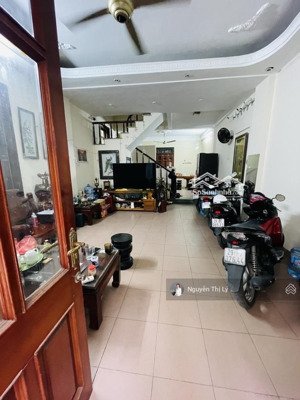 phân lô ôtô tránh trần cung 3 mặt thoáng 65m2, 5 tầng 18.8 tỷ (2đcg1520145)