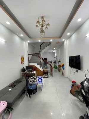 nhà đẹp q4- 2 lầu đúc - 55m2 - ko qh- giá 5 tỷ nhỉnh