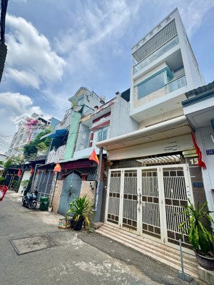 bán nhà mới hẻm ô tô, 752/ hương lộ 2, dt 4 x 13m, 3.5 tấm, 5.38 tỷ. (tín hưng)