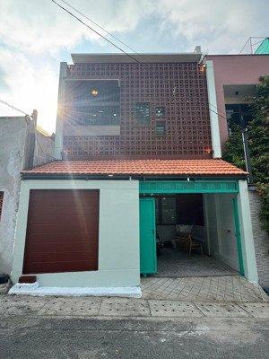 nhà trệt lầu gần bv vạn phúc suối giữa, p tương bình hiệp thủ dầu một, dt 78,3m2 giá 3.55 tỷ