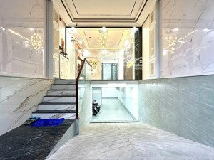 tòa nhà 7 tầng, 4.8x19m, đường 3 tháng 2, quận 10, giáp lý thường kiệt, có thang máy, giá 30.x tỷ