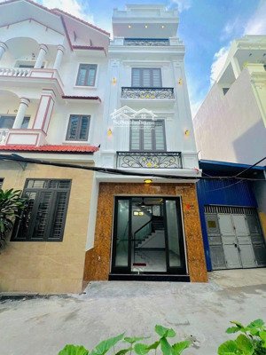 bán căn nhà mặt ngõ đường thiên lôi vị trí siêu đẹp .ngay aeonmall + diện tích 45m xây 4 tầng