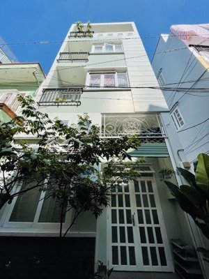 dòng tiền khủng! - căn hộ dịch vụ 7 phòng full nội thất -4 tầng - xô viết nghệ tĩnh - hẻm xe hơi