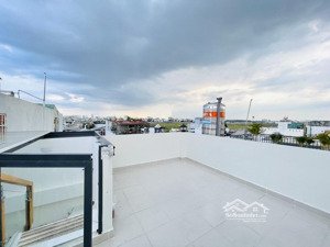 nhà mới đẹp ở ngay-65m2-ngang 5m-4tầng-8pn-quang trung p10 gv-chỉ 6,85tỷ tl