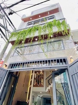 bán gấp nhà 20/ điện biên phủ, q. 3 dt 42m2, 3 phòng ngủ, sổ hồng riêng, hẻm vào 5m