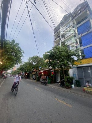 khách sạn mặt tiền lý phục man, 6 tầng, kinh doanh khách sạn dòng tiền khủng