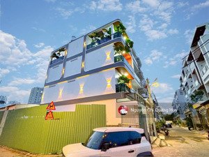 nhà phố sân vườn - rất nhiều cây xanh mát mẻ - trục đường huỳnh tấn phát khu dân cư dân trí cao
