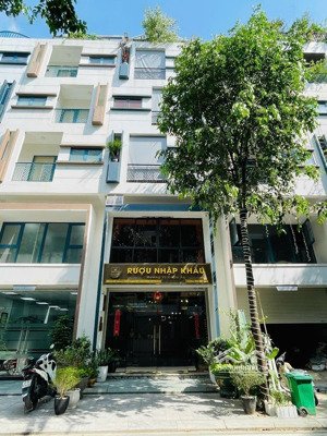 mặt phố nguyễn công hoan trung tâm quận ba đình lô góc 5t thang máy vỉ hè kd 75m*5t*5,5mt :36,3 tỷ