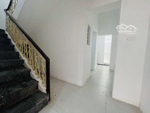 siêu phẩm lê trọng tấn - cách nhà ra phố - ô tô vào nhà - kd bất bại - 118m2 - 3 tầng - mt 5,6m