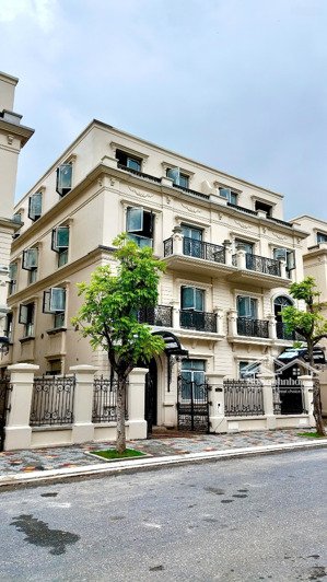 bán căn song lập đv2-xx phân khu đảo vua - vinhomes royal island