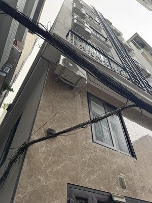 chdv mễ trì lô góc 135m2 * 9 tầng, thiết kế 29 phòng, ô tô tránh - giá: 32tỷ