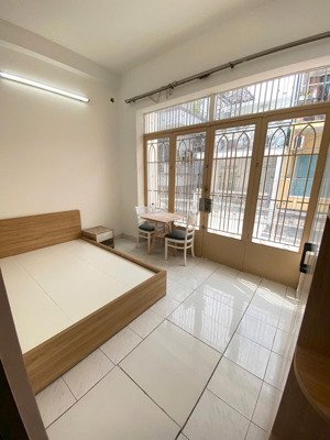 cho thuê 2pn, 35m2, giá 6,7 triệu tại huỳnh mẫn đạt, q5, hcm