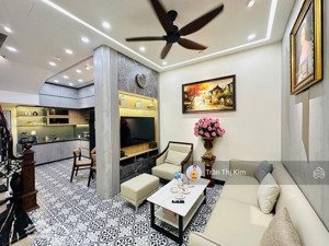 nhỉnh 8đồng khương đình có 1-0-2 dtsd 45m - 5 tầng nội thất tiền tỷ, thiết kế đẹp từng cm