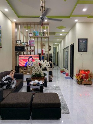 ngộp bank bán gấp nhà c4 126m2 đường thông xe tải kế khu nhà phố bt cao cấp, cách hoàng diệu 2 300m