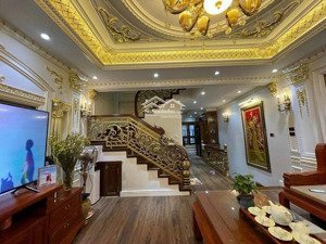 bán nhà lacasta- văn phú- ngay chân chung cư- kinh doanh sầm uất-nội thất hoàn thiện đẹp- hơn 20 tỷ