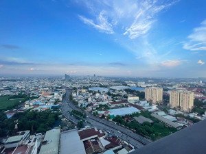 giá tốt chốt ngay opal boulevard 100m2 chỉ 3.8tỷ(bao thuế phí), có sổ, đông bắc, gọi bộ 