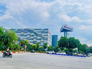 nhà riêng mặt phố văn phú, kinh doanh đỉnh, mặt phố đường rộng như sân bóng, 90m, 4 tầng, đầu tư.