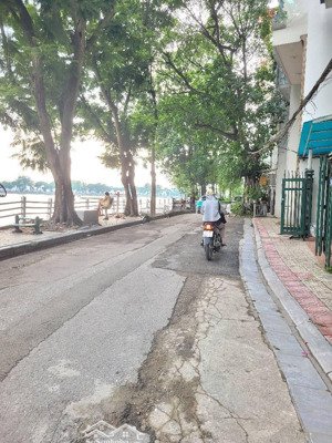 cực hiểm - mặt phố - trấn vũ - ba đình - apartment - view hồ - dòng tiền - cực đỉnh