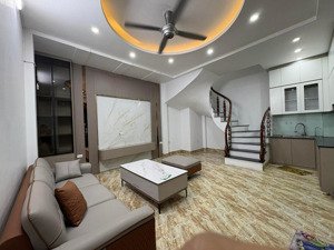 bán nhà phố tây sơn đẹp xuất sắc lô góc 3 thoáng, giá nhỉnh 8 tỷ, 40m2, 5 tầng, 3pn, 3wc