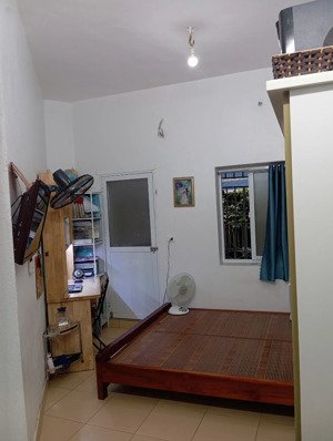 bán nhà ngõ thịnh hào 22m2 4 tầng 4.4 tỷ đống đa hà nội