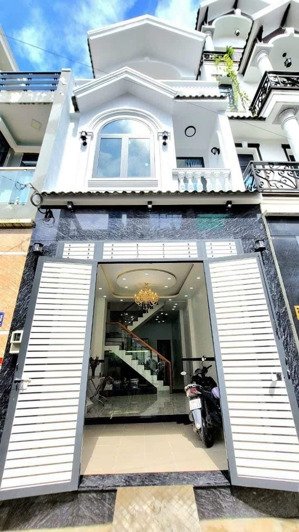 cô chú đi nước ngoài cần bán nhà đường lê văn duyệt, p.1 bình thạnh, giá: 3,090 tỷ, cho thuê 12tr.