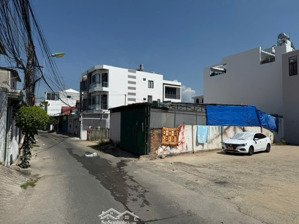 (mặt tiền dương văn nga, cách 2/4: 300m) giá: 27tr/m²
