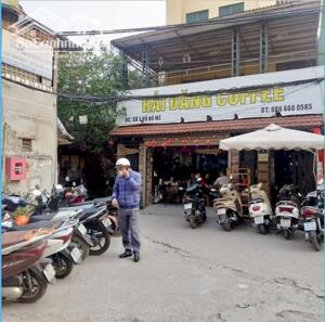 Chính chủ sang nhượng mặt bằng siêu rộng hơn 100m2 phố Tôn Thất Tùng, Hà Nội. LH 0866600585