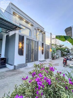 CHÍNH CHỦ BÁN NHÀ 2 TẦNG MT GẦN KCN CẦU TRÀM, 95m2, 2 TỶ 5