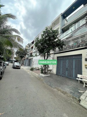 14,7 tỷ - 100m2 (5x20) 4 tầng - mặt tiền - đường 32 ngay siêu thị aeon bình tân khu tên lửa