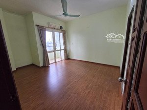 cho thuê chung cư ctm 299 cầu giấy 114 m2, 3 phòng ngủ, 2 vs, gía rẻ